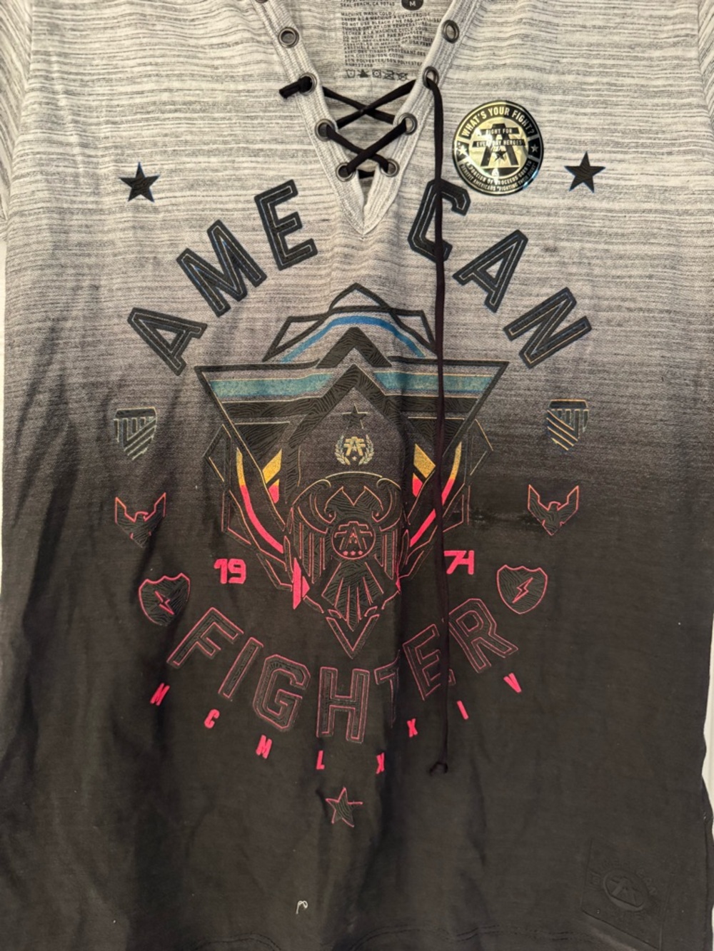 American Fighter College Park T-Shirt Striped Women’s Gray & Black Size Medium - Picture 8 of 14